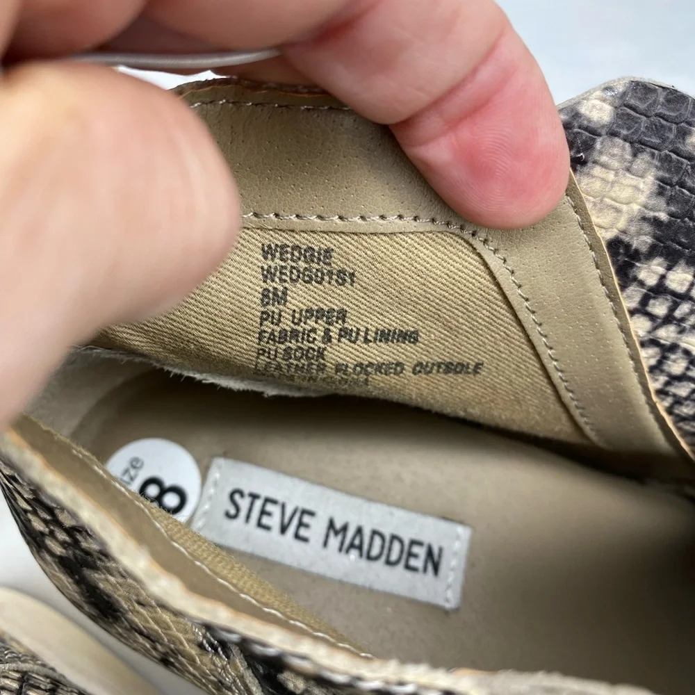 Steve Madden Zip Wedge Snake Skin Print Sneakers Round Toe Like New size 8